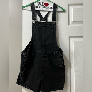 Madewell black denim short overalls, size S